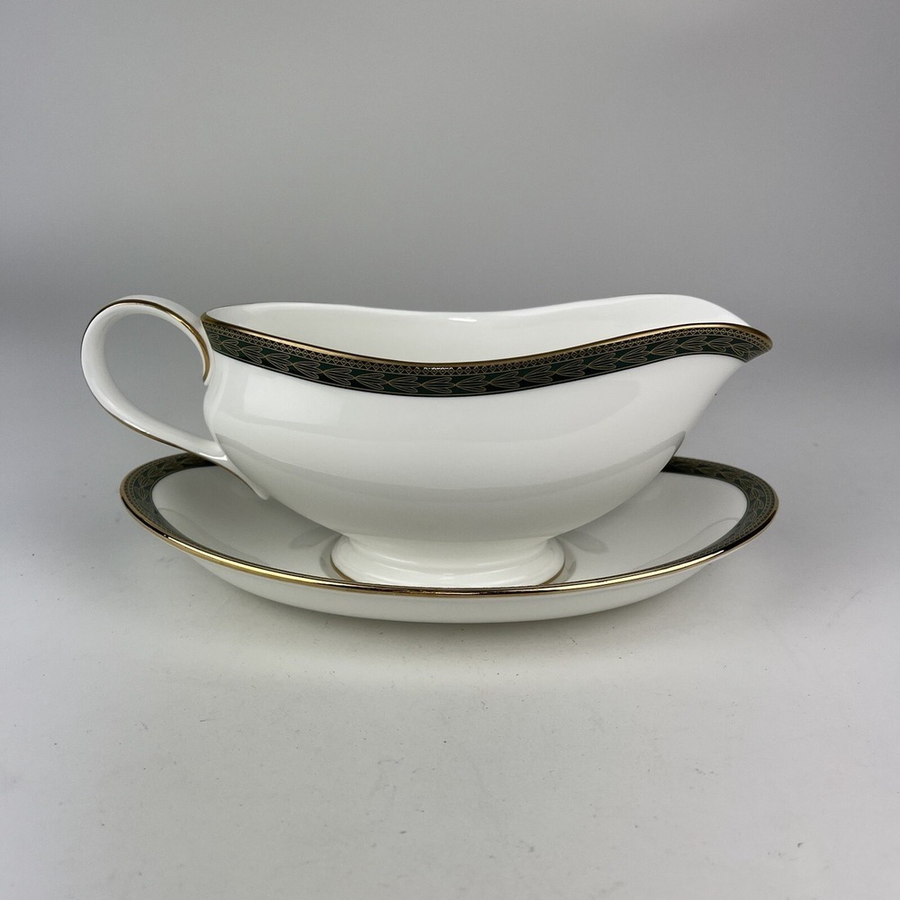 Waterford Gravy Sauce Boat And Underplate Fine China Longfield Green‎ Gold Trim